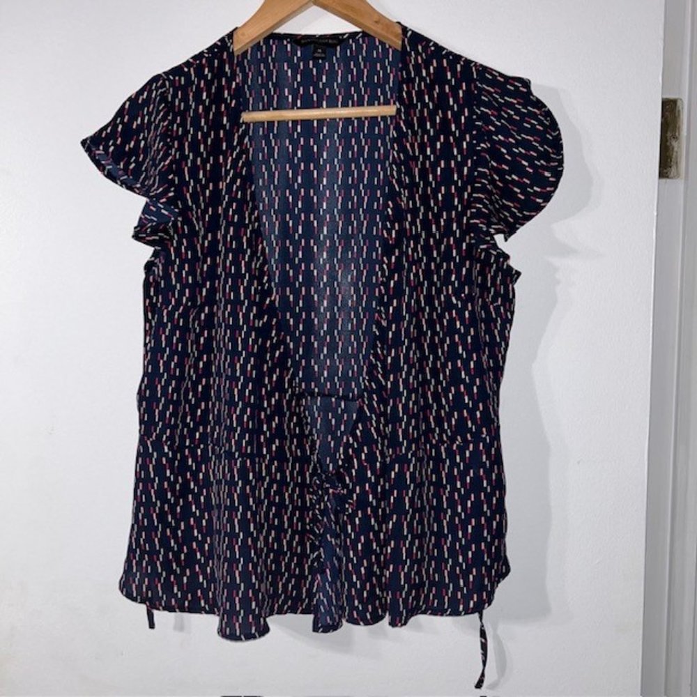 Banana Republic Open Front Shirt Womens Size M Blue Short Sleeve Front Tie EUC